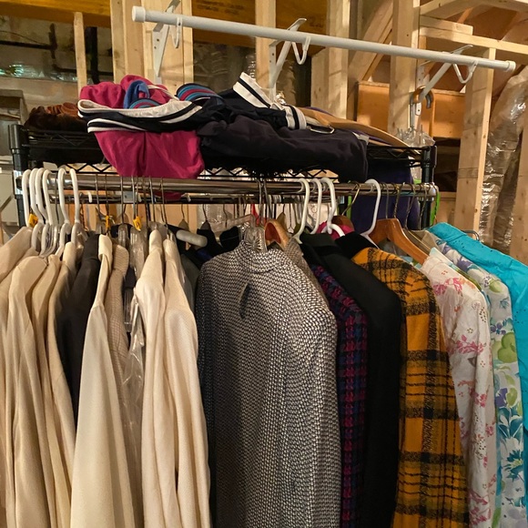 MEDIUM Vintage Mystery Box - Picture 4 of 4